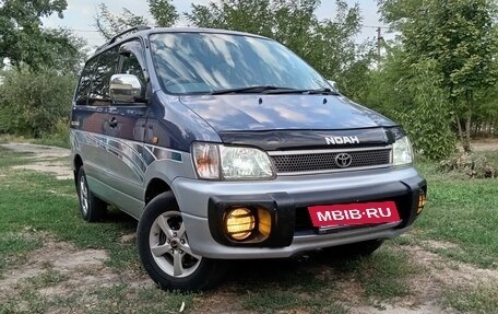 Toyota Lite Ace III, 1986 год, 700 000 рублей, 3 фотография