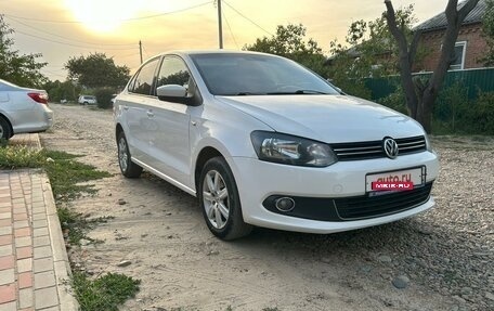 Volkswagen Polo VI (EU Market), 2013 год, 1 100 000 рублей, 3 фотография