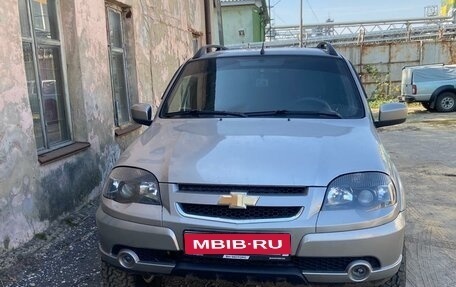 Chevrolet Niva I рестайлинг, 2018 год, 890 000 рублей, 1 фотография