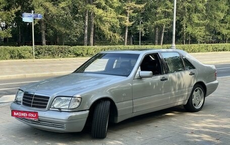 Mercedes-Benz S-Класс, 1998 год, 2 500 000 рублей, 2 фотография