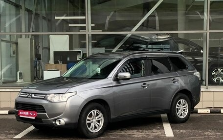 Mitsubishi Outlander III рестайлинг 3, 2013 год, 1 500 000 рублей, 1 фотография