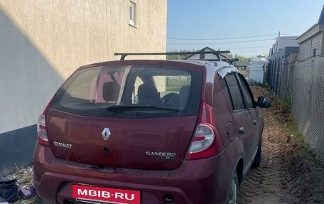 Renault Logan I, 2010 год, 400 000 рублей, 4 фотография