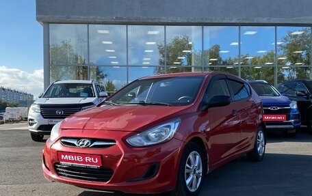 Hyundai Solaris II рестайлинг, 2012 год, 595 000 рублей, 1 фотография