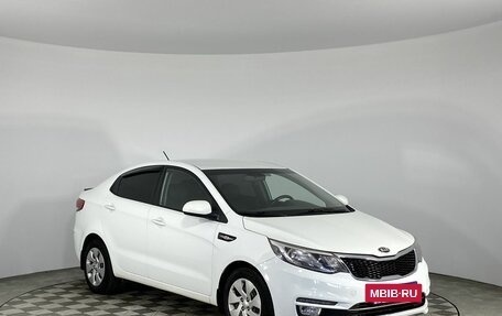 KIA Rio III рестайлинг, 2017 год, 1 040 000 рублей, 2 фотография