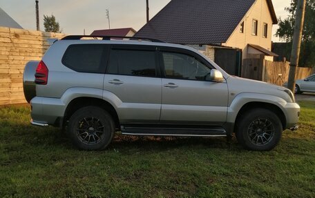 Toyota Land Cruiser Prado 120 рестайлинг, 2005 год, 1 820 000 рублей, 15 фотография