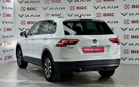 Volkswagen Tiguan II, 2019 год, 2 670 000 рублей, 4 фотография