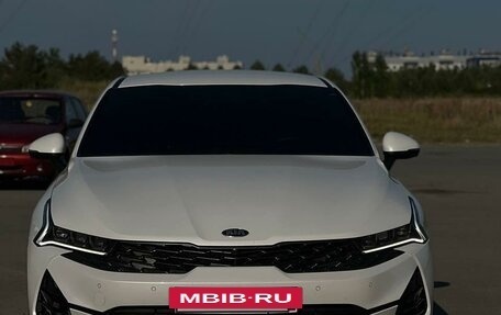 KIA K5, 2021 год, 3 200 000 рублей, 6 фотография