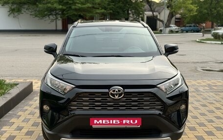 Toyota RAV4, 2021 год, 3 870 000 рублей, 4 фотография