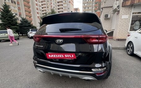 KIA Sportage IV рестайлинг, 2018 год, 2 570 000 рублей, 3 фотография