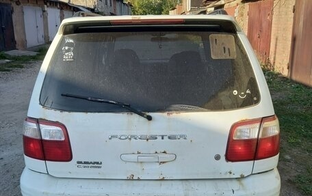 Subaru Forester, 2001 год, 300 000 рублей, 4 фотография