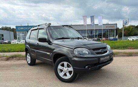 Chevrolet Niva I рестайлинг, 2016 год, 770 000 рублей, 3 фотография