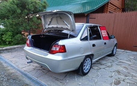 Daewoo Nexia I рестайлинг, 2010 год, 297 000 рублей, 8 фотография