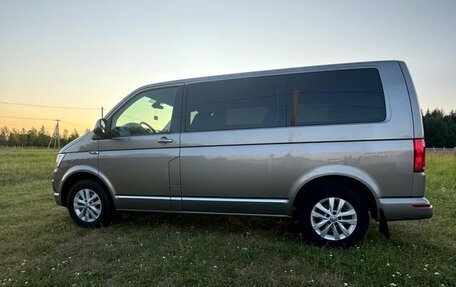 Volkswagen Caravelle T6 рестайлинг, 2017 год, 3 385 000 рублей, 14 фотография