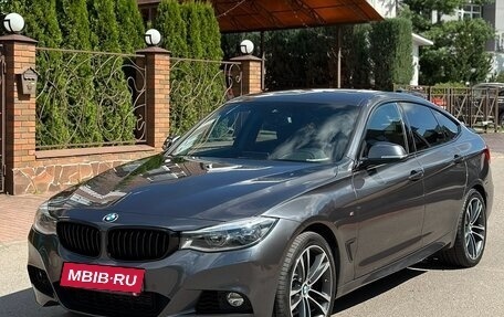 BMW 3 серия, 2018 год, 2 800 000 рублей, 1 фотография