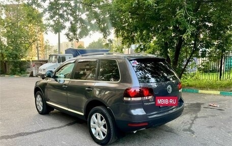 Volkswagen Touareg III, 2009 год, 1 350 000 рублей, 8 фотография