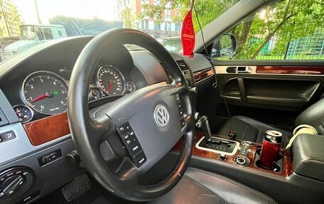 Volkswagen Touareg III, 2009 год, 1 350 000 рублей, 12 фотография