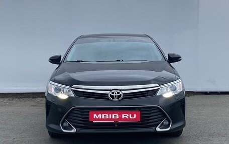 Toyota Camry, 2015 год, 2 400 000 рублей, 2 фотография