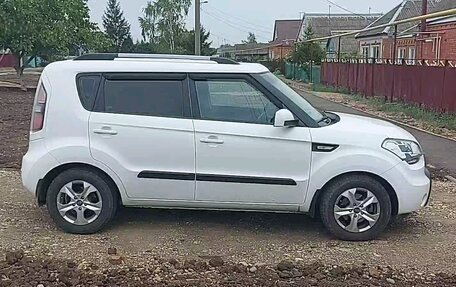 KIA Soul I рестайлинг, 2011 год, 800 000 рублей, 4 фотография