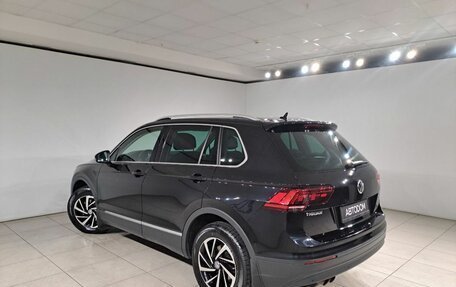 Volkswagen Tiguan II, 2018 год, 2 037 000 рублей, 6 фотография