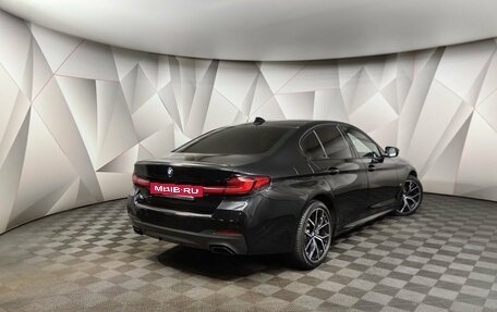 BMW 5 серия, 2020 год, 5 399 700 рублей, 2 фотография