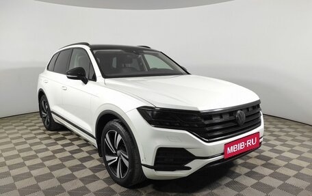 Volkswagen Touareg III, 2020 год, 5 900 000 рублей, 3 фотография