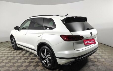 Volkswagen Touareg III, 2020 год, 5 900 000 рублей, 7 фотография