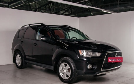 Mitsubishi Outlander III рестайлинг 3, 2011 год, 1 284 170 рублей, 2 фотография