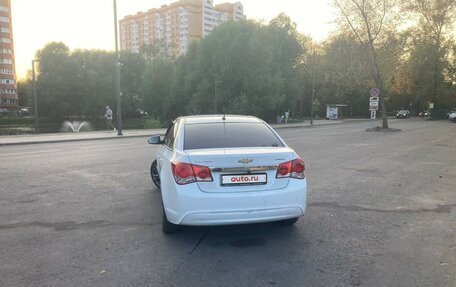 Chevrolet Cruze II, 2013 год, 700 000 рублей, 2 фотография