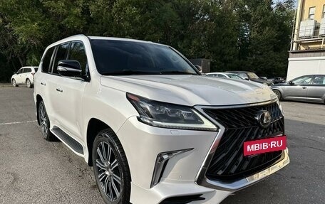 Lexus LX III, 2018 год, 9 000 000 рублей, 3 фотография