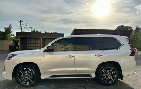 Lexus LX III, 2018 год, 9 000 000 рублей, 7 фотография