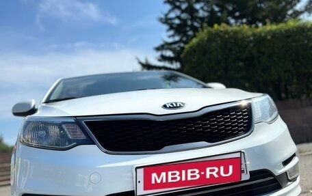 KIA Rio III рестайлинг, 2016 год, 1 385 000 рублей, 4 фотография