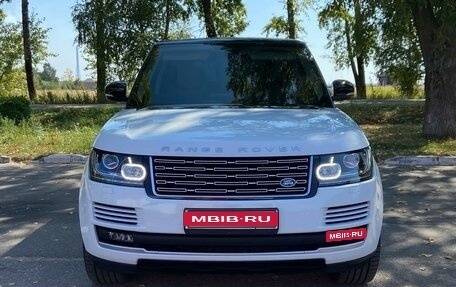 Land Rover Range Rover IV рестайлинг, 2015 год, 4 500 000 рублей, 1 фотография