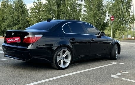 BMW 5 серия, 2005 год, 1 530 530 рублей, 3 фотография