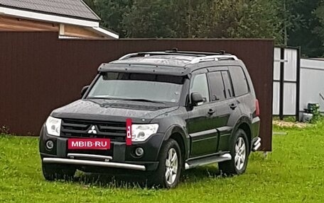 Mitsubishi Pajero IV, 2008 год, 1 700 000 рублей, 2 фотография