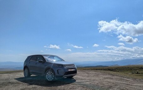 Land Rover Discovery Sport I рестайлинг, 2019 год, 3 820 000 рублей, 2 фотография