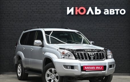 Toyota Land Cruiser Prado 120 рестайлинг, 2008 год, 2 290 000 рублей, 3 фотография