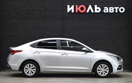 Hyundai Solaris II рестайлинг, 2017 год, 1 290 000 рублей, 9 фотография