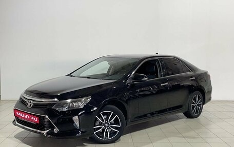 Toyota Camry, 2018 год, 2 300 000 рублей, 3 фотография