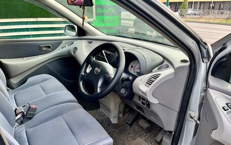 Nissan Tino, 2001 год, 500 000 рублей, 17 фотография