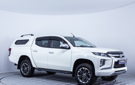 Mitsubishi L200 IV рестайлинг, 2019 год, 2 650 000 рублей, 3 фотография