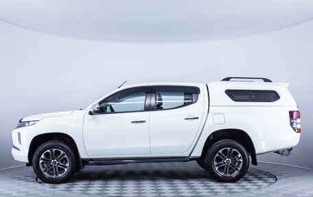 Mitsubishi L200 IV рестайлинг, 2019 год, 2 650 000 рублей, 8 фотография