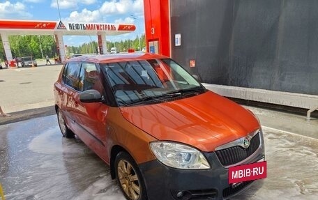 Skoda Fabia II, 2009 год, 425 000 рублей, 4 фотография