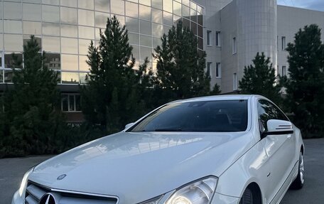 Mercedes-Benz E-Класс, 2010 год, 1 750 000 рублей, 12 фотография