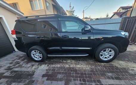 Toyota Land Cruiser Prado 150 рестайлинг 2, 2013 год, 3 180 000 рублей, 3 фотография