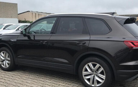 Volkswagen Touareg III, 2019 год, 5 500 000 рублей, 4 фотография