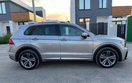 Volkswagen Tiguan II, 2018 год, 3 250 000 рублей, 4 фотография