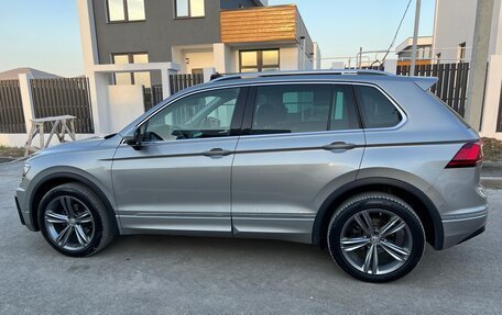 Volkswagen Tiguan II, 2018 год, 3 250 000 рублей, 8 фотография