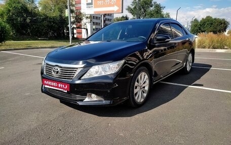 Toyota Camry, 2013 год, 1 950 000 рублей, 6 фотография