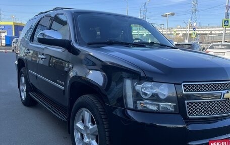 Chevrolet Tahoe III, 2013 год, 2 640 000 рублей, 2 фотография