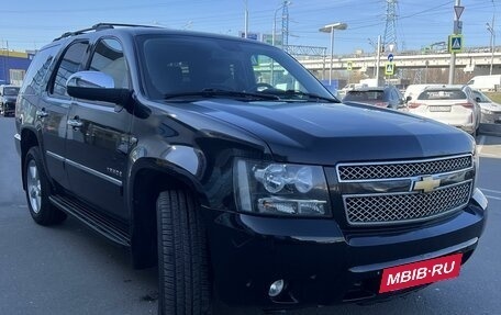 Chevrolet Tahoe III, 2013 год, 2 640 000 рублей, 3 фотография